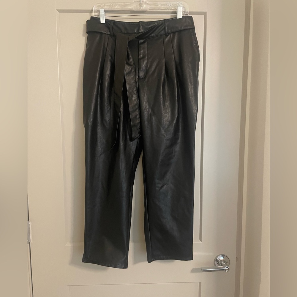 Express belted black faux leather pants size M